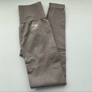 Gymshark Vital Seamless 2.0 leggings
Color taupe marl